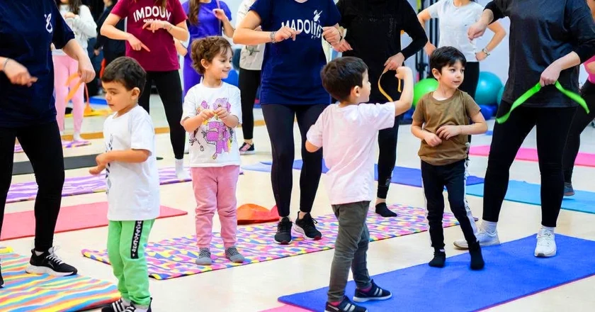 کلاس مادر و کودک اوتیسم مرکز تهران اتیسم با بازی، ورزش، موسیقی و رقص